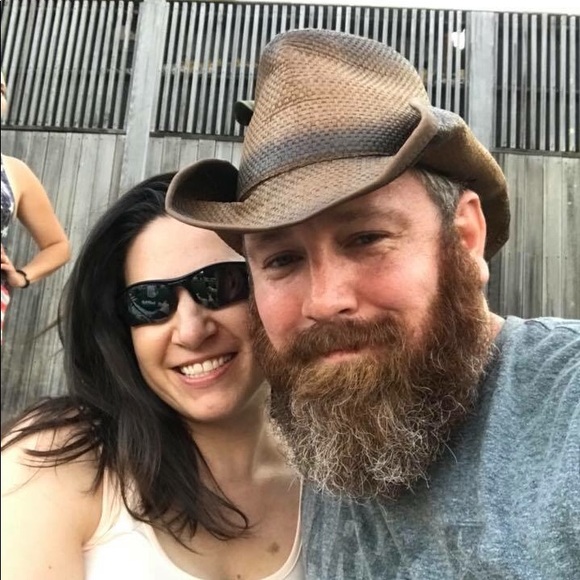 Meet your Posher, Sam - Picture 1 of 1